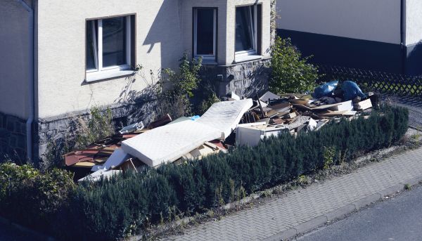 Yard Junk Removal in Syracuse