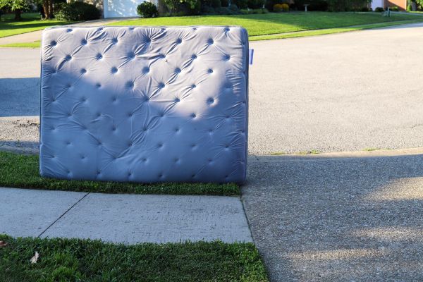 Mattress Removal Service in Syracuse