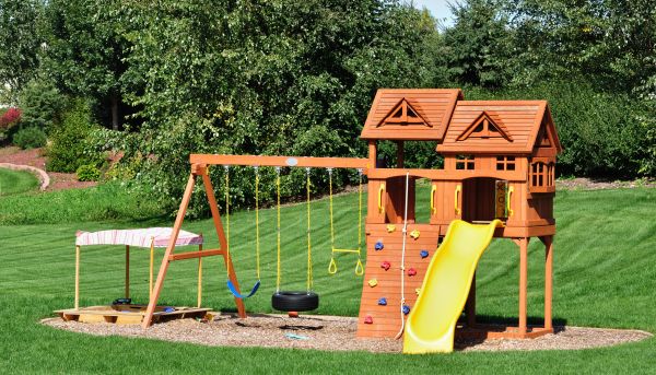 Playset Removal in Syracuse